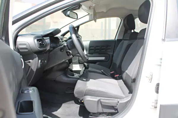 Citroën C3 2019 - 13900 EUR, 72092 km - AUTO.MOTO.pt - 72092km - foto 10 de 21