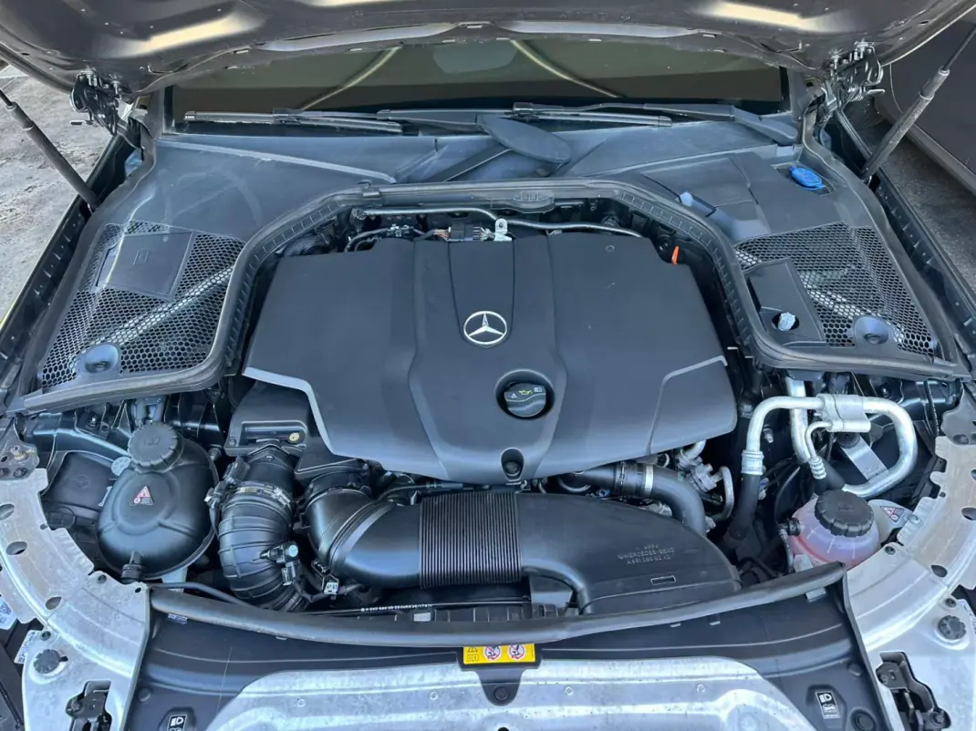 Mercedes-Benz C 220 2017 - 27900 EUR, 142254 km - AUTO.MOTO.pt - 142254km - foto 31 de 31