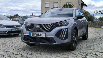 Peugeot 2008 2025 - 7193km
