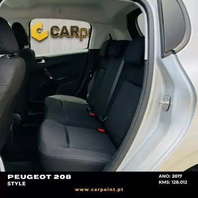 Peugeot 208 2017 - 9900 EUR, 128012 km - AUTO.MOTO.pt - 128012km - foto 8 de 10