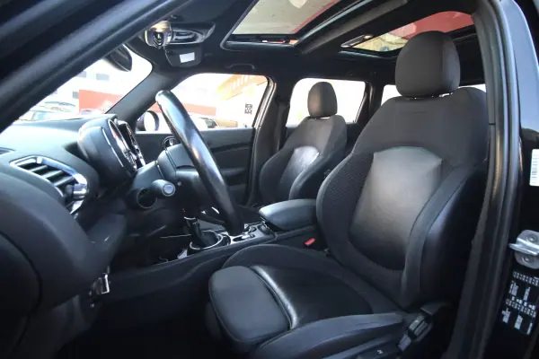 MINI Clubman 2017 - 14990 EUR, 195000 km - 195000km - foto 15 de 29