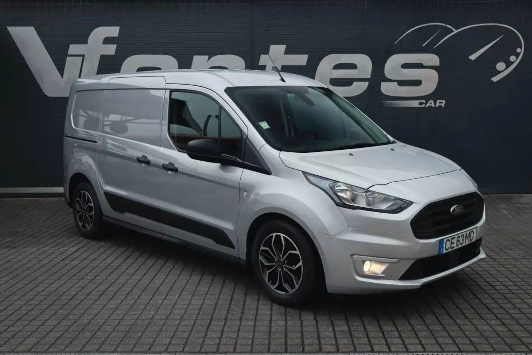 Ford Transit Connect 2021 - 19880 EUR, 69888 km - AUTO.MOTO.pt - 69888km - foto 15 de 33