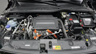 Opel Corsa-e 2022 - 17990 EUR, 42000 km - AUTO.MOTO.pt - 42000km - foto 39 de 45