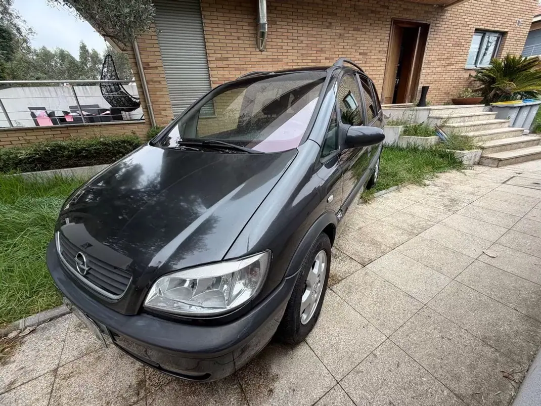 Opel Zafira 2001 - 1750 EUR, 325223 km - 325223km - foto 3 de 38