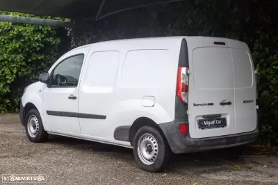 Renault Kangoo 1.5 DCi Maxi 2020 - 11900 EUR, 126000 km - AUTO.MOTO.pt - 126000km - foto 11 de 12