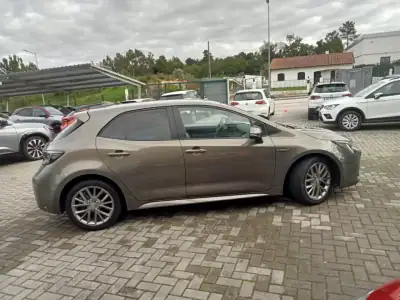 Toyota Corolla 2020 - 24500 EUR, 55000 km - AUTO.MOTO.pt - 55000km - foto 5 de 31