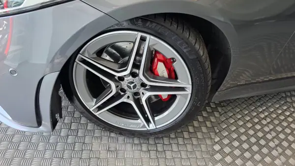 Mercedes-Benz CLS 300 2019 - 41500 EUR, 164017 km - 164017km - foto 29 de 60