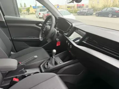 Audi A1 Sportback 2025 - 26750 EUR, 956 km - AUTO.MOTO.pt - 956km - foto 33 de 37