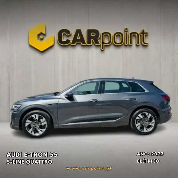 Audi e-tron 55 quattro S line 2023 Elétrico