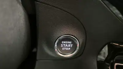 Opel Mokka-e 2023 - 23450 EUR, 6500 km - AUTO.MOTO.pt - 6500km - foto 28 de 31