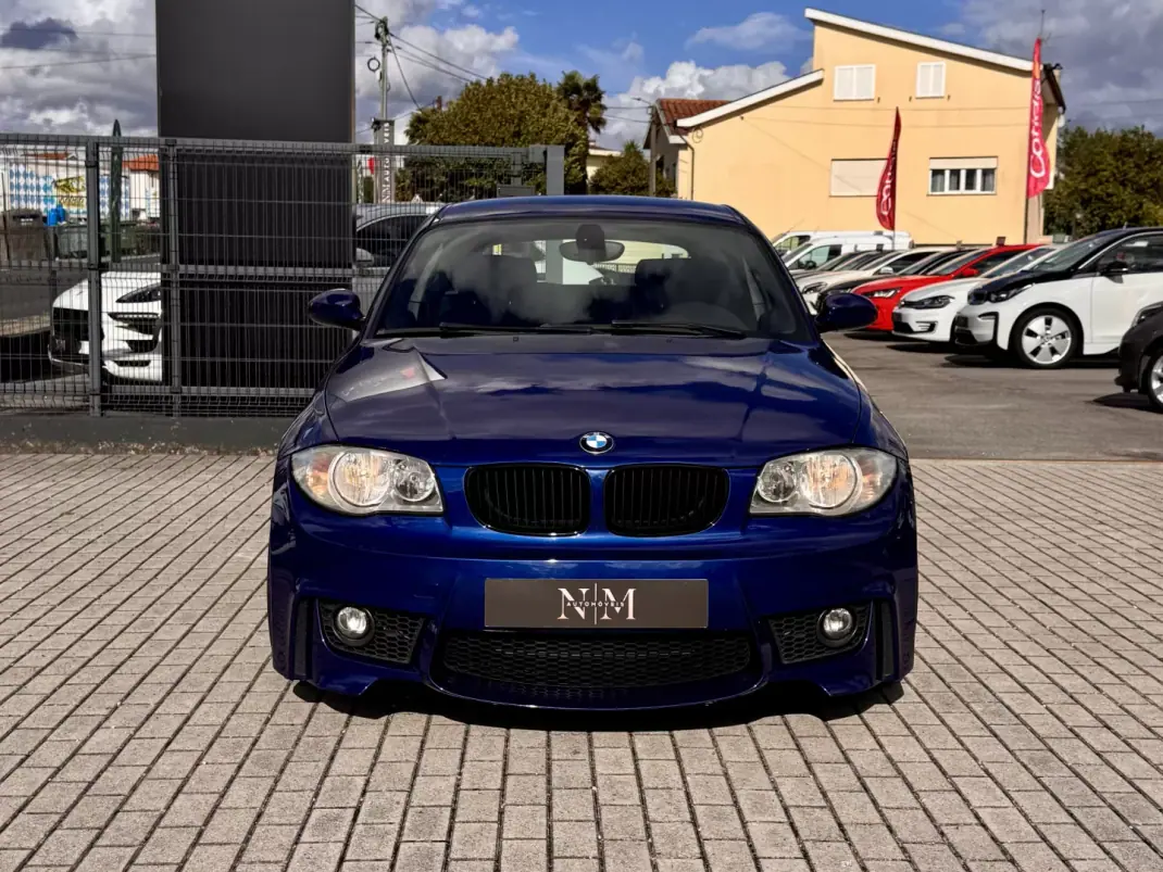 BMW 118 2009 - 9990 EUR, 277000 km - 277000km - foto 3 de 18