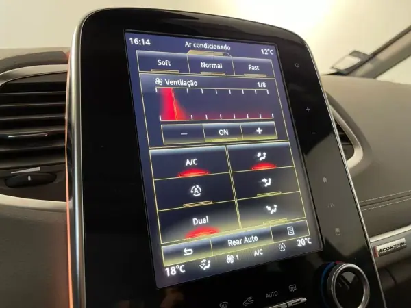 Renault Espace 2019 - 20750 EUR, 179000 km - AUTO.MOTO.pt - 179000km - foto 26 de 41