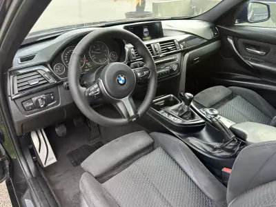 BMW 318 2014 - 11900 EUR, 350000 km - AUTO.MOTO.pt - 350000km - foto 23 de 60