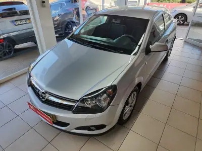 Opel Astra GTC 2007 - 4250 EUR, 335000 km - foto 6 de 35