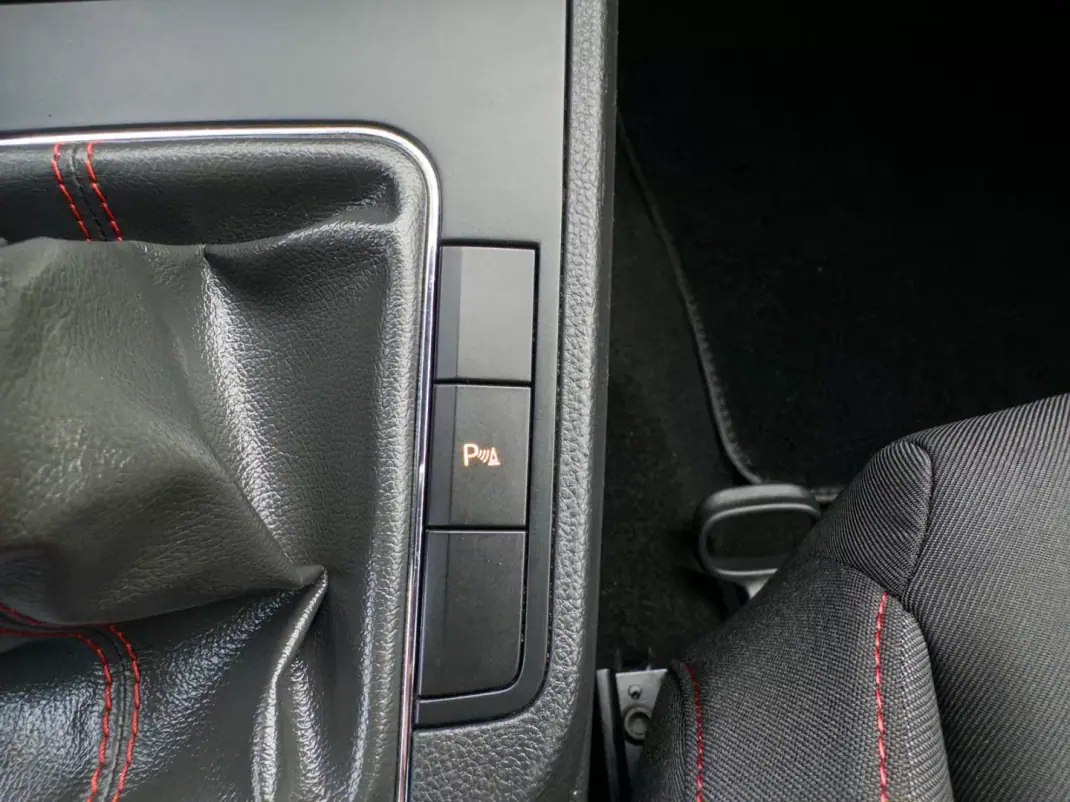 SEAT Ibiza 2021 - 14990 EUR, 116000 km - 116000km - foto 38 de 45