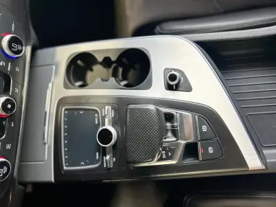 Audi Q7 2016 - 41000 EUR, 139000 km - AUTO.MOTO.pt - 139000km - foto 23 de 44