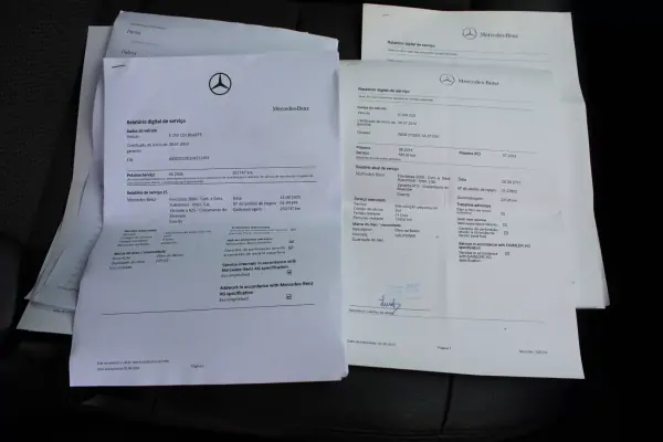 Mercedes-Benz E 250 2010 - 12990 EUR, 245000 km - AUTO.MOTO.pt - 245000km - foto 28 de 48