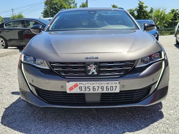 Peugeot 508 SW 2021 - 21500 EUR, 100130 km - AUTO.MOTO.pt - 100130km - foto 22 de 77