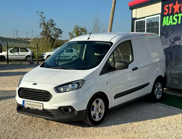 Ford Transit Courier 2019 - 7980 EUR, 255120 km - AUTO.MOTO.pt - 255120km - foto 3 de 17