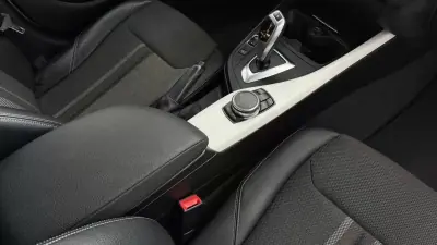 BMW 118 2016 - 16990 EUR, 140660 km - AUTO.MOTO.pt - 140660km - foto 29 de 32