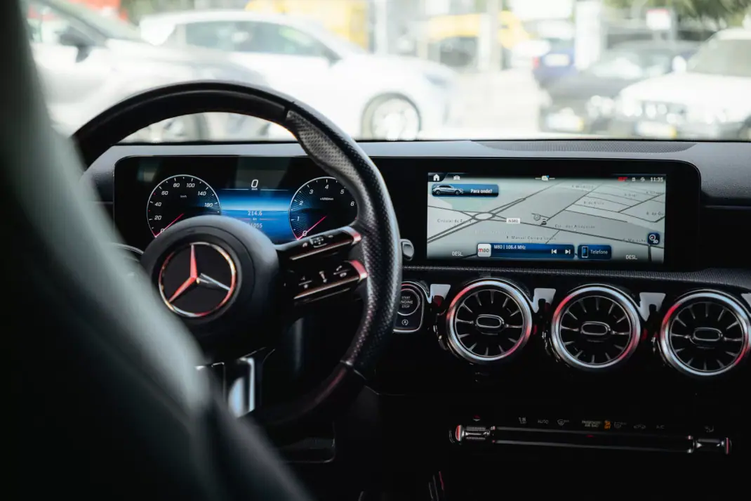 Mercedes-Benz A 200 2023 - 32400 EUR, 51000 km - AUTO.MOTO.pt - 51000km - foto 16 de 32