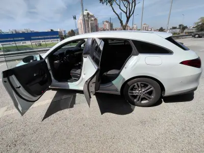 Mercedes-Benz CLA 180 2020 - 18989 EUR, 136000 km - AUTO.MOTO.pt - 136000km - foto 3 de 8