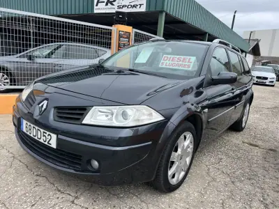 Renault Mégane Break 2007 - 4900 EUR, 141337 km - AUTO.MOTO.pt - 141337km - foto 3 de 19