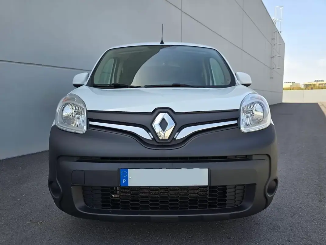 Renault Kangoo 2021 - 12500 EUR, 143600 km - 143600km - foto 17 de 23