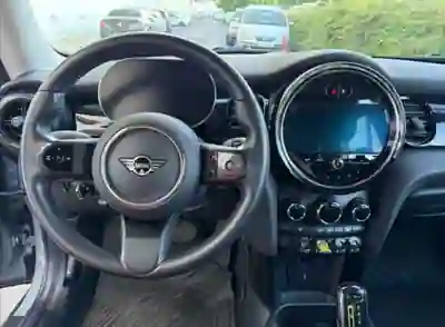 MINI Cooper 2022 - 17999 EUR, 28000 km - 28000km - foto 4 de 11