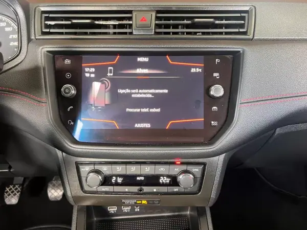 SEAT Ibiza 2020 - 12900 EUR, 92481 km - AUTO.MOTO.pt - 92481km - foto 11 de 20