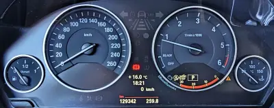 BMW 320 2013 - 18999 EUR, 129000 km - AUTO.MOTO.pt - 129000km - foto 12 de 30