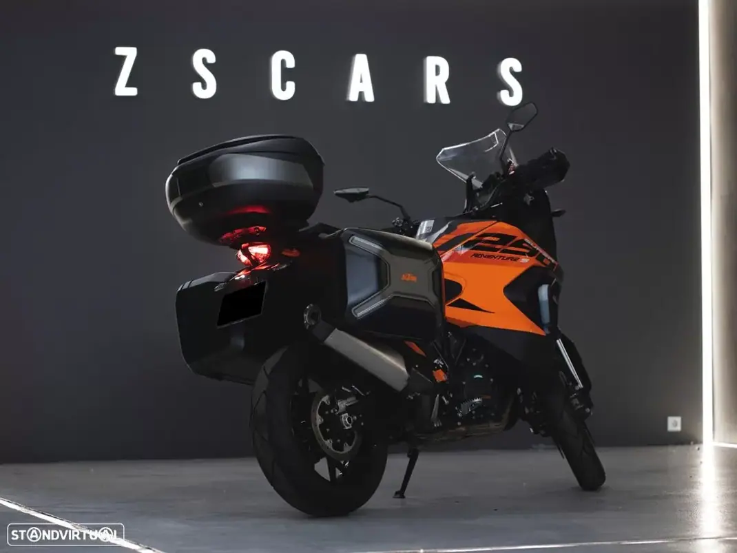 KTM 1190 RC8 R Race Spec 2024 - 20990 EUR, 2705 km - AUTO.MOTO.pt - 2705km - foto 10 de 14