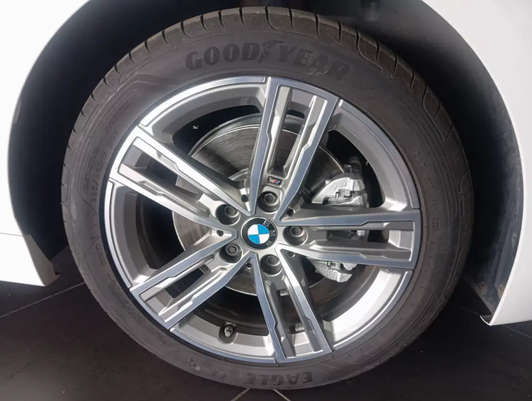 BMW 118 2021 - 23800 EUR, 41000 km - AUTO.MOTO.pt - 41000km - foto 13 de 25