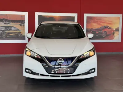 Nissan Leaf 2020 - 12990 EUR, 129004 km - AUTO.MOTO.pt - 129004km - foto 6 de 21