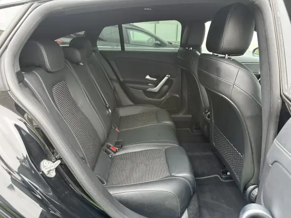Mercedes-Benz CLA 180 2021 - 26900 EUR, 180000 km - AUTO.MOTO.pt - 180000km - foto 36 de 67