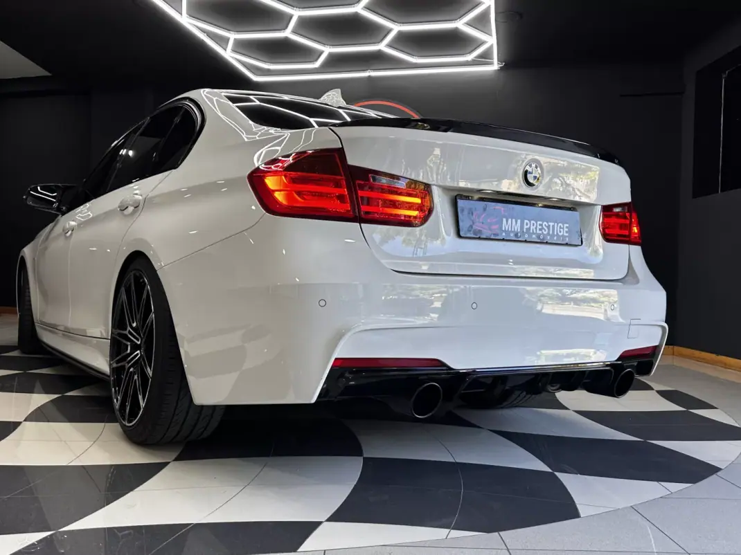 BMW 320 2014 - 18990 EUR, 218000 km - AUTO.MOTO.pt - 218000km - foto 22 de 44