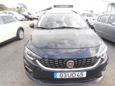 Fiat Tipo 2018 - 13500 EUR, 106069 km - AUTO.MOTO.pt - 106069km - foto 5 de 12