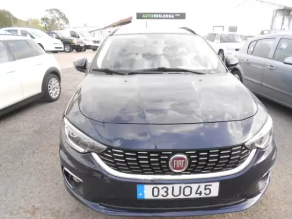 Fiat Tipo 2018 - 13500 EUR, 106069 km - AUTO.MOTO.pt - 106069km - foto 5 de 12