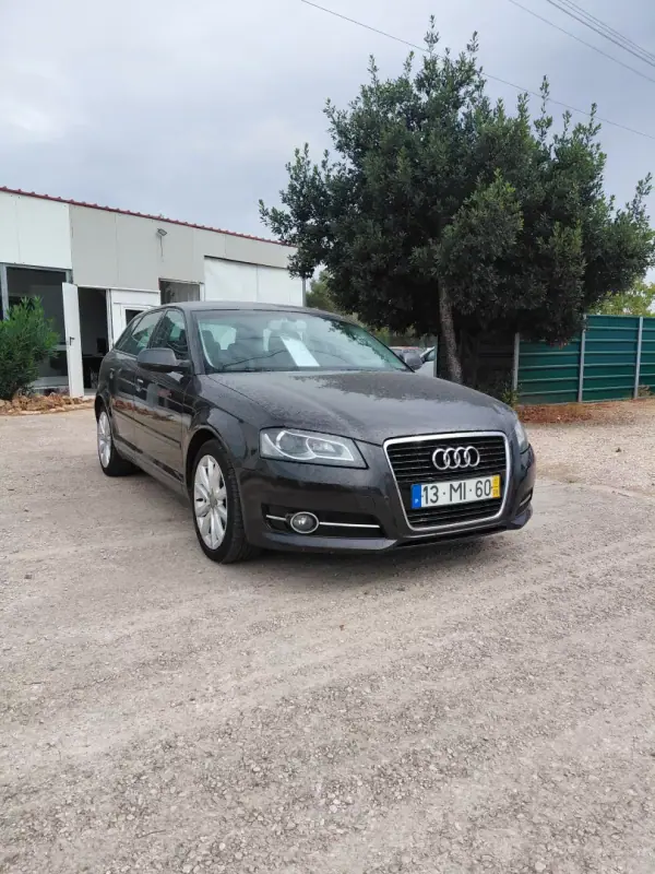Audi A3 Sportback 1.6 TDI Attraction 2011 Diesel