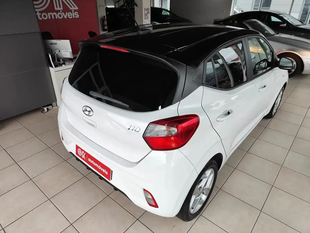Hyundai i10 2021 - 13950 EUR, 23600 km - AUTO.MOTO.pt - 23600km - foto 12 de 37