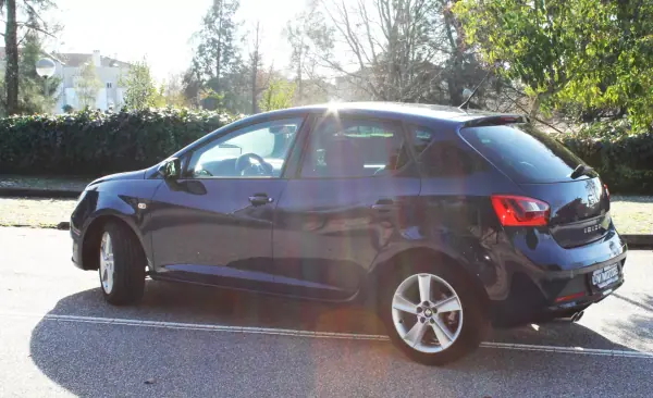 SEAT Ibiza 2017 - 12500 EUR, 55000 km - AUTO.MOTO.pt - 55000km - foto 11 de 41