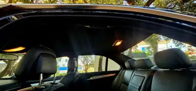 Mercedes-Benz C 230 2009 - 14990 EUR, 214000 km - AUTO.MOTO.pt - 214000km - foto 18 de 26