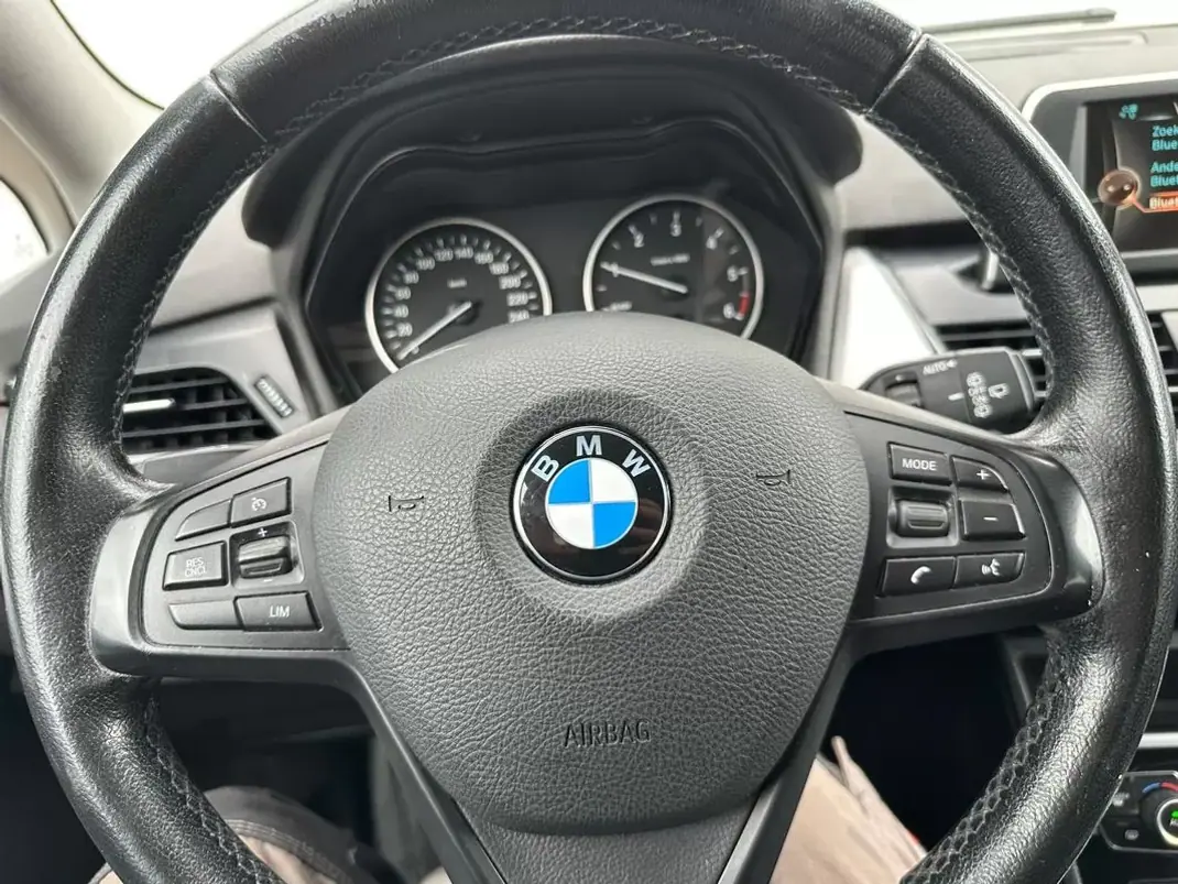 BMW 216 Gran Tourer 2016 - 12790 EUR, 231095 km - AUTO.MOTO.pt - 231095km - foto 9 de 14