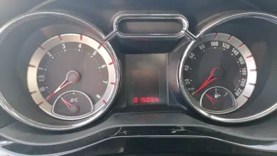 Opel Adam 2019 - 12800 EUR, 15040 km - AUTO.MOTO.pt - 15040km - foto 12 de 12