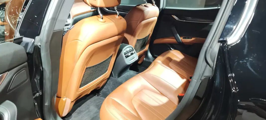 Maserati Ghibli 2021 - 54500 EUR, 29000 km - 29000km - foto 11 de 19