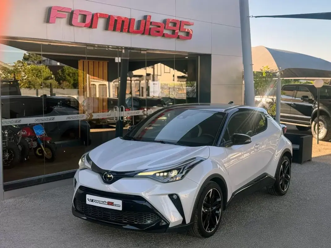 Toyota C-HR 2022 - 30900 EUR, 79989 km - 79989km - foto 2 de 60