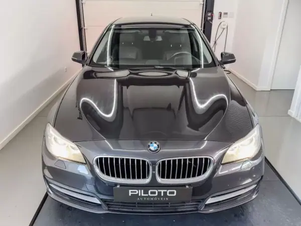 BMW 520 2014 - 14990 EUR, 209924 km - AUTO.MOTO.pt - 209924km - foto 4 de 25