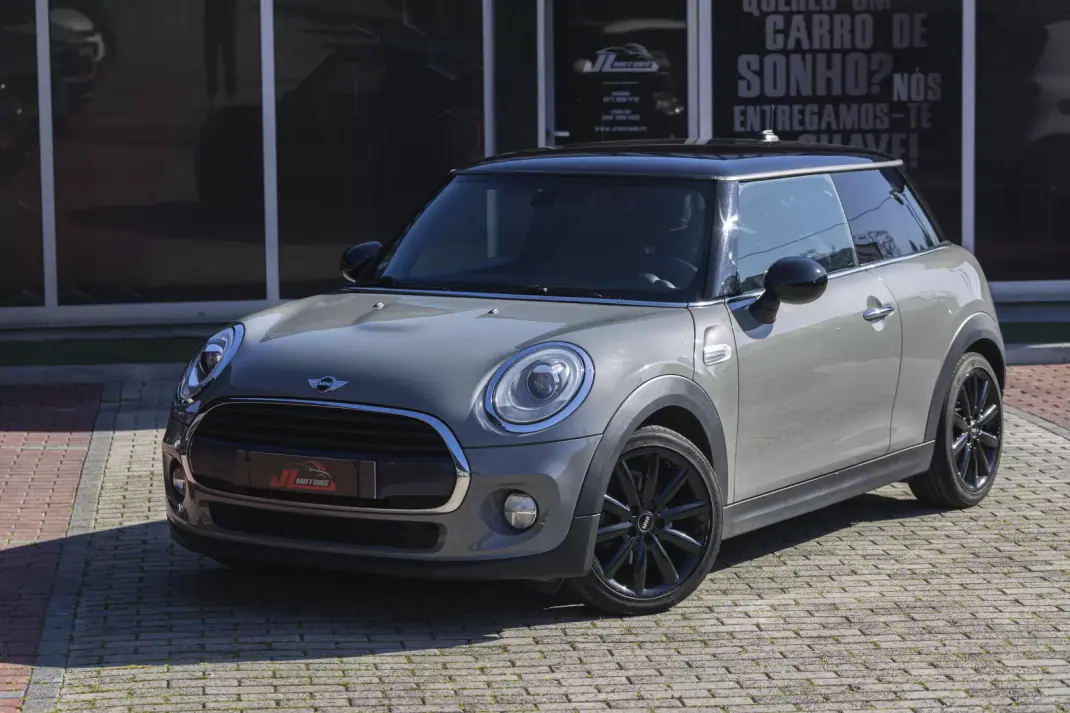 MINI 3 Portas 2017 - 13900 EUR, 237412 km - AUTO.MOTO.pt - 237412km - foto 5 de 32