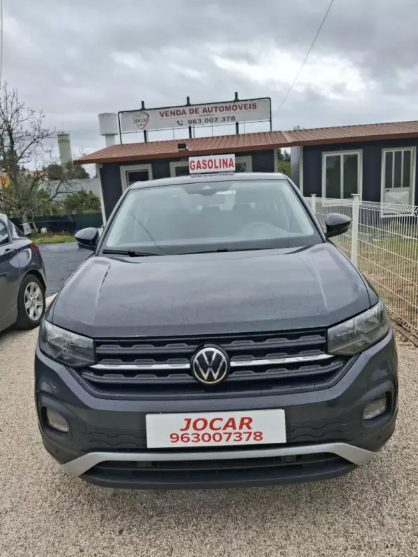 Volkswagen T-Cross 2021 - 21500 EUR, 39123 km - AUTO.MOTO.pt - 39123km - foto 4 de 23