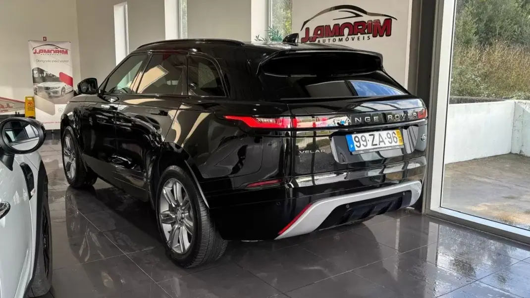 Land Rover Range Rover Velar 2019 - 37500 EUR, 96232 km - AUTO.MOTO.pt - 96232km - foto 4 de 31
